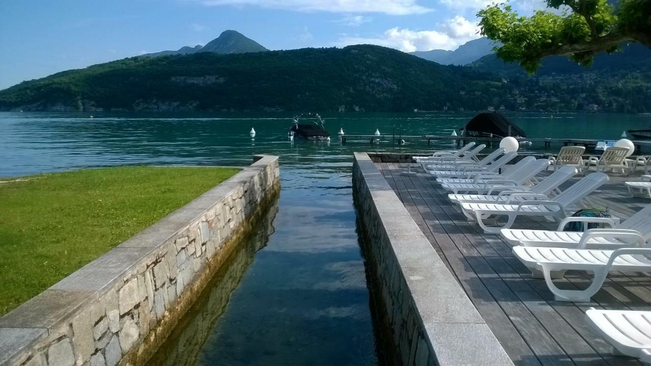 Studio Les Pieds Dans L'Eau Au Bord Du Lac D'Annecy Duingt Exterior foto