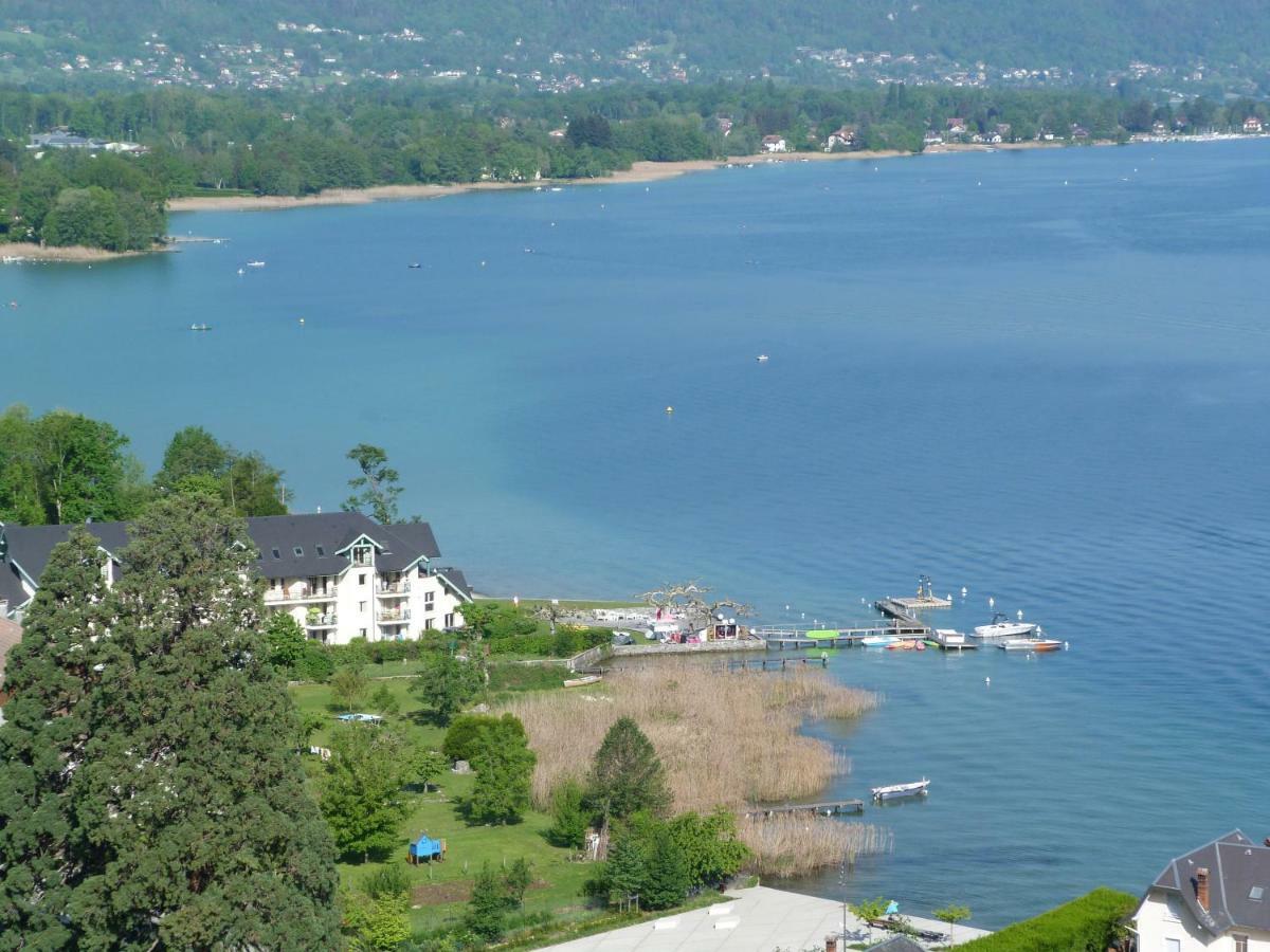 Studio Les Pieds Dans L'Eau Au Bord Du Lac D'Annecy Duingt Exterior foto